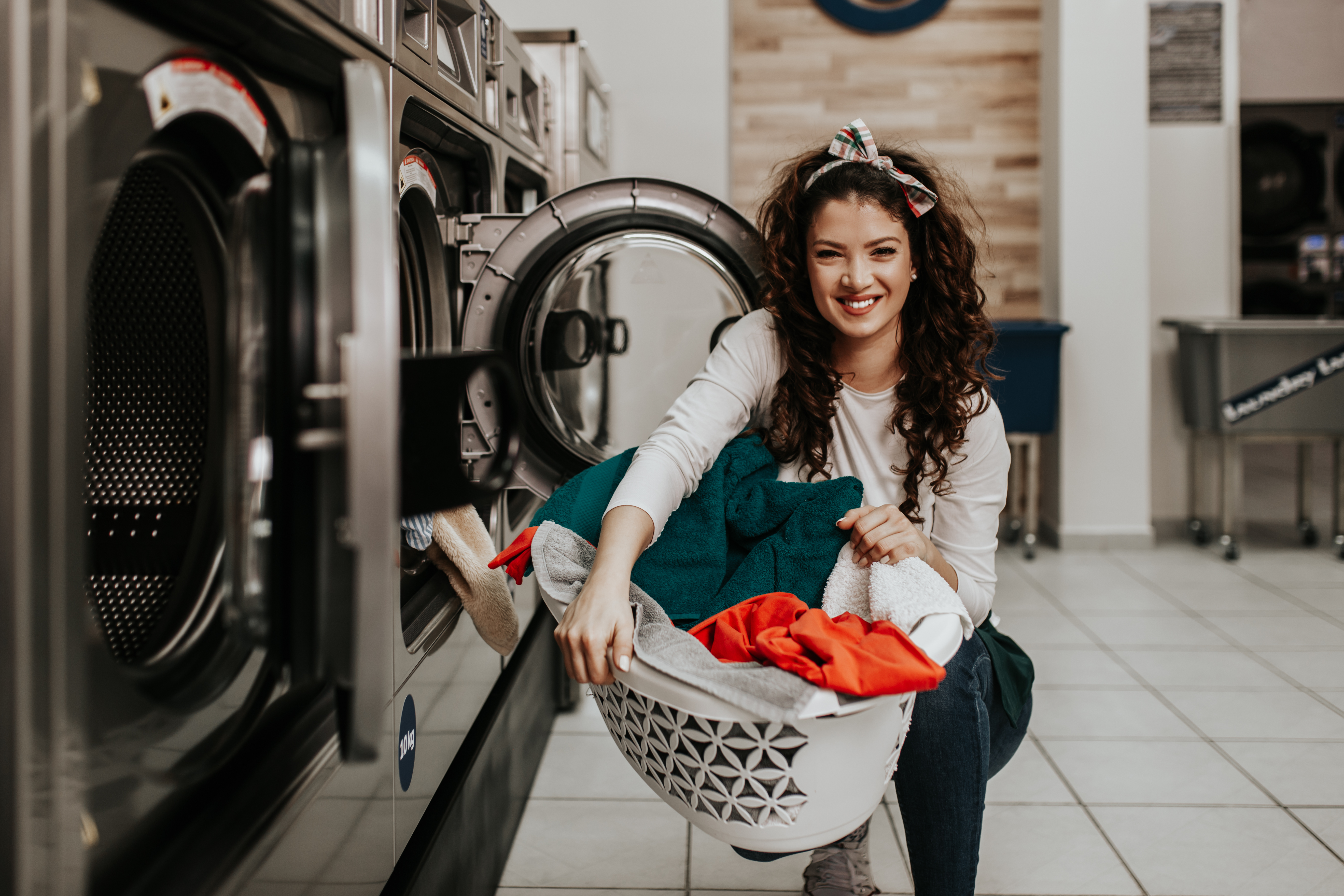 Laundromat Shutterstock 1391328773